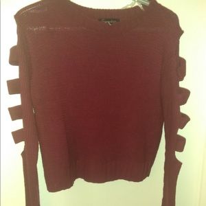 Burgundy knitted sweater